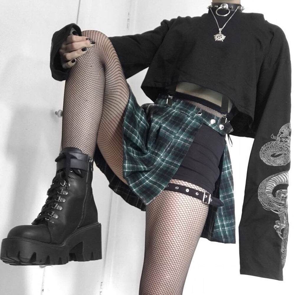 Gothic Cool Girl Dragon Pattern T-Shirt