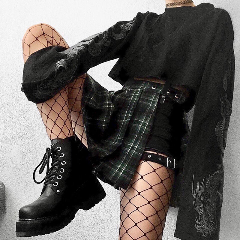#gothicfashion #gothicprint #cropsweatshirt #gothicstyle #darkfashion #alternativefashion #gothicclothing #gothicwardrobe #gothiclook #gothicculture #gothicwear #gothicfashionista #grungefashion #punkrock #gothicattire #gothicstreetwear #fashion #gothicclothingbrand #gothicclothingstore #gothicfashiontrend #gothicoutfitideas #dragonprint #gothicdragons #gothicclothingonline #gothicclothingforsale #gothicstreetstyle #gothicapparel #gothicclothingcompany