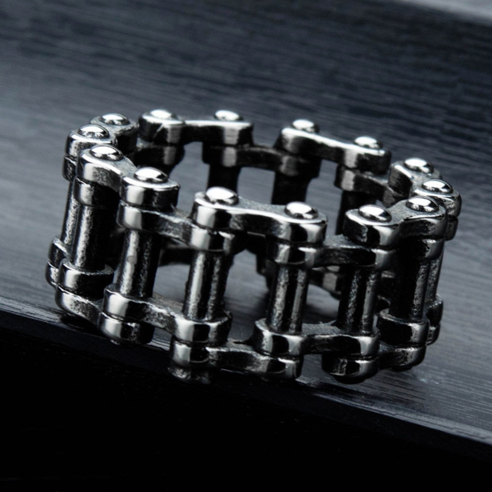 Gothic Bicycle Chain Ring for Men