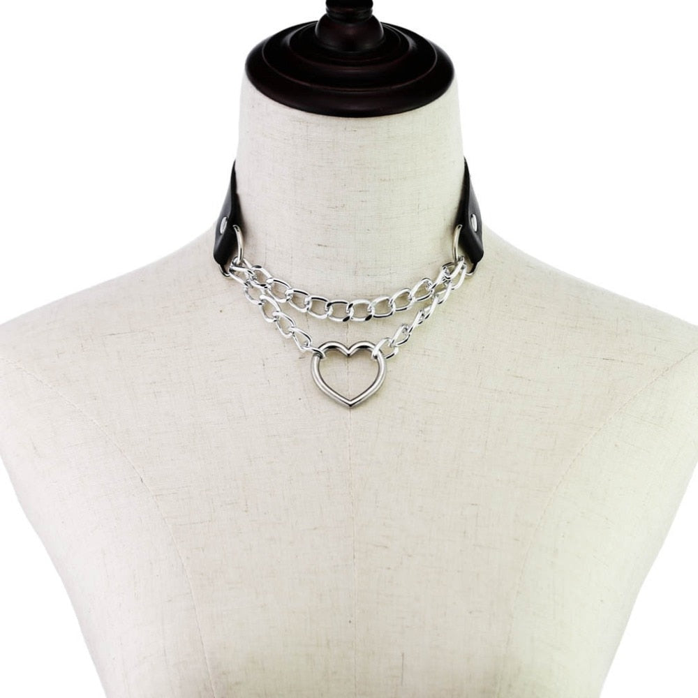Heart chain Choker Goth