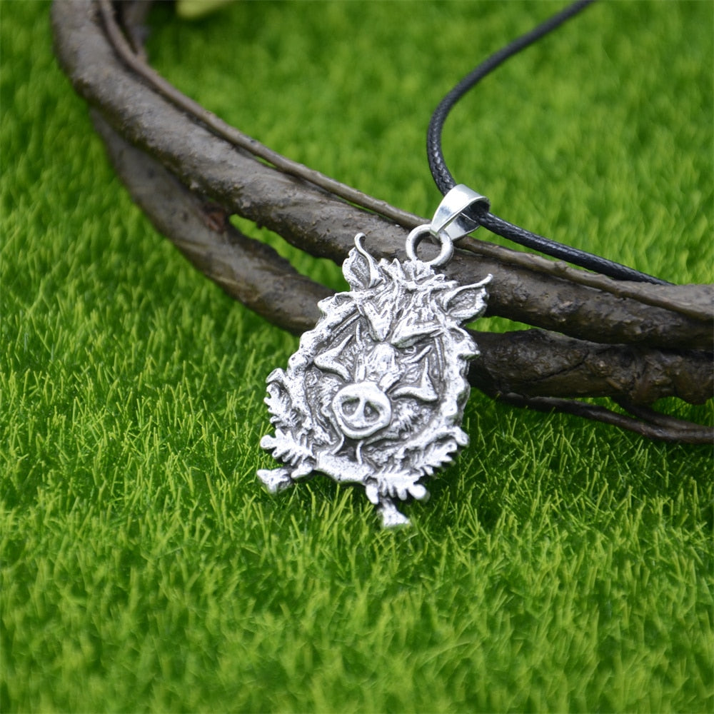 Gothic Wolf Pendant Viking Necklace