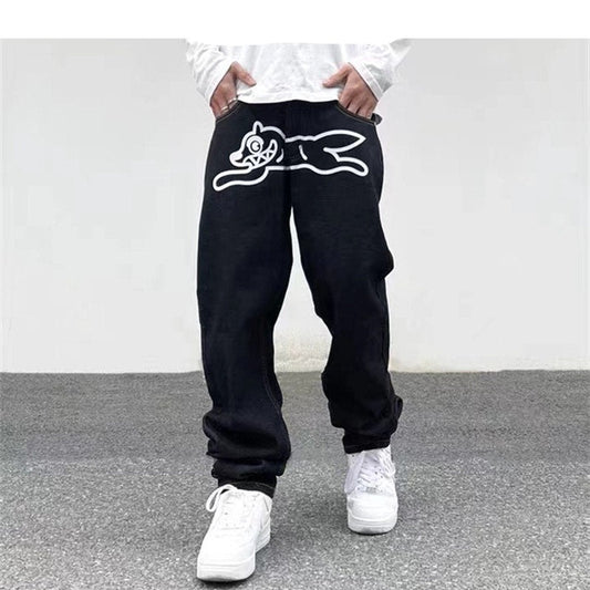 Y2K-inspired baggy jeans with a hip hop twist. Trendy and stylish baggy jeans for a retro look.