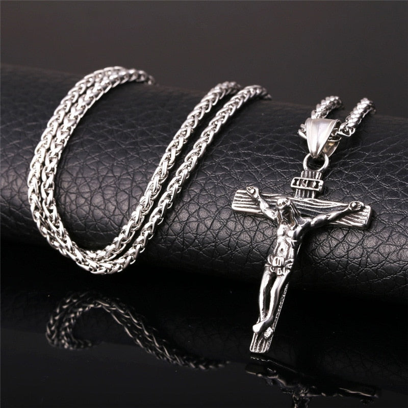 Gothic Chain Necklace with Vintage Flame Cross Pendant