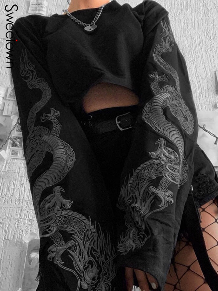 #gothicfashion #gothicprint #cropsweatshirt #gothicstyle #darkfashion #alternativefashion #gothicclothing #gothicwardrobe #gothiclook #gothicculture #gothicwear #gothicfashionista #grungefashion #punkrock #gothicattire #gothicstreetwear #fashion #gothicclothingbrand #gothicclothingstore #gothicfashiontrend #gothicoutfitideas #dragonprint #gothicdragons #gothicclothingonline #gothicclothingforsale #gothicstreetstyle #gothicapparel #gothicclothingcompany