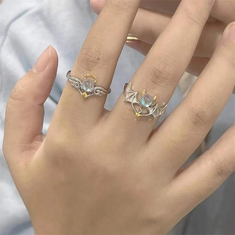 Finger Rings for Couples-Romantic Angel and Demon Wings