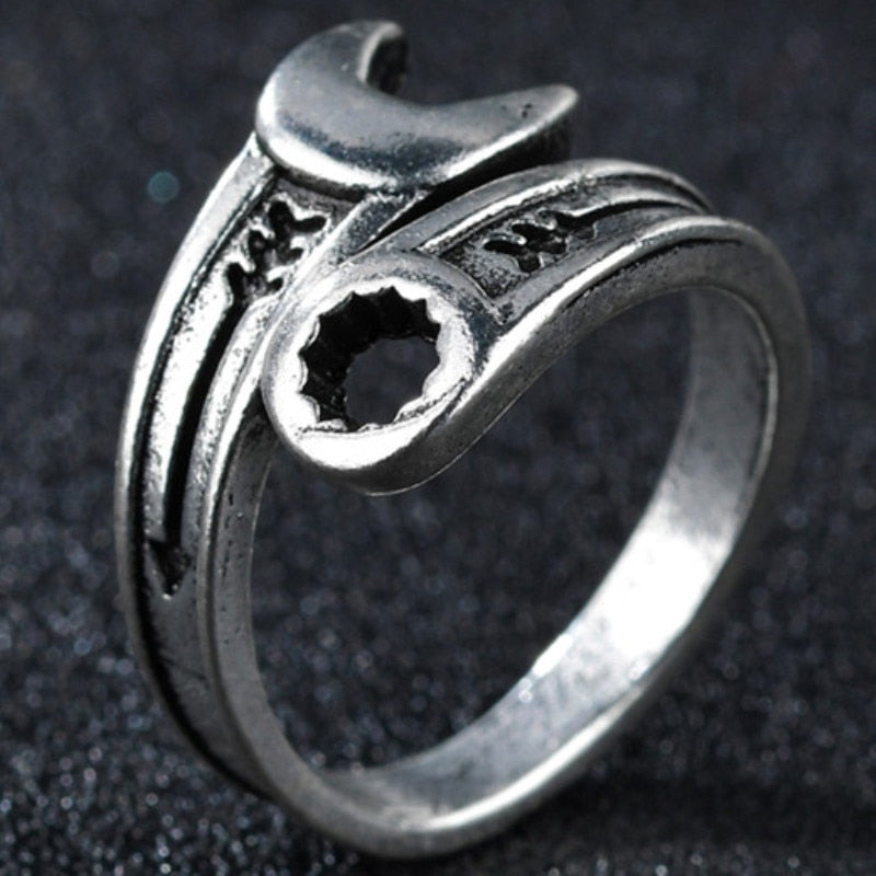 Gothic Deep Sea Squid Octopus Ring