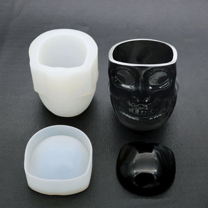 Gothic Skull Ashtray