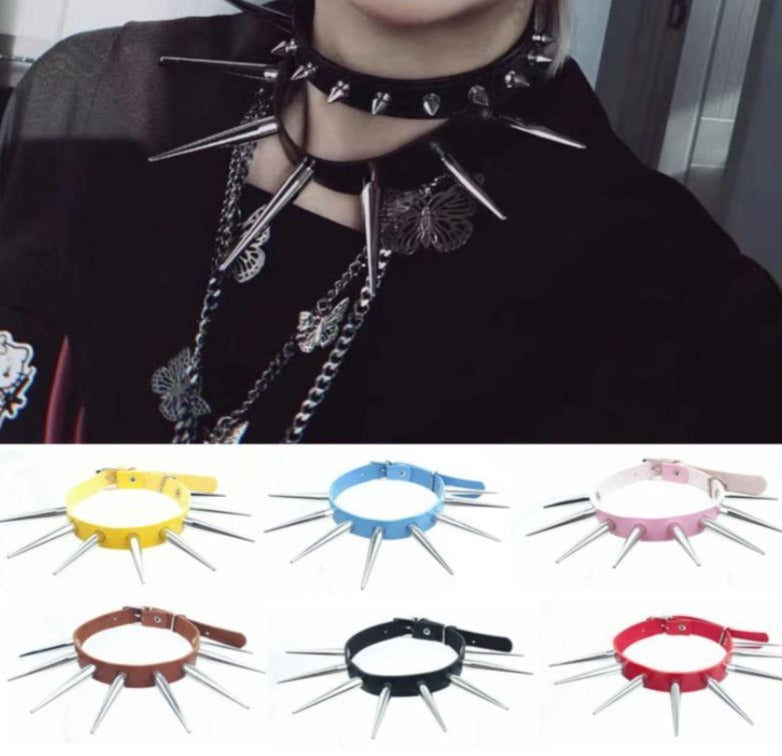 Gothic Long Spike Choker Necklace with Rivets