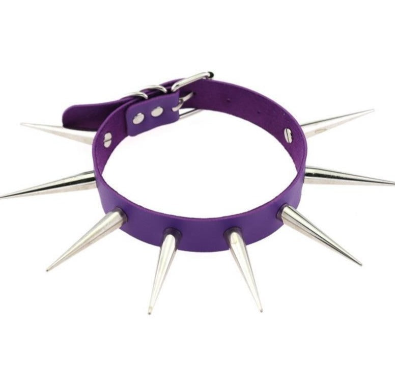 Gothic Long Spike Choker Necklace with Rivets