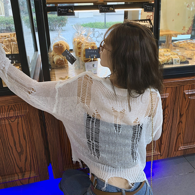 "Gothic Thin Pullover Sweater with a Relaxed Fit and Stylish Look"