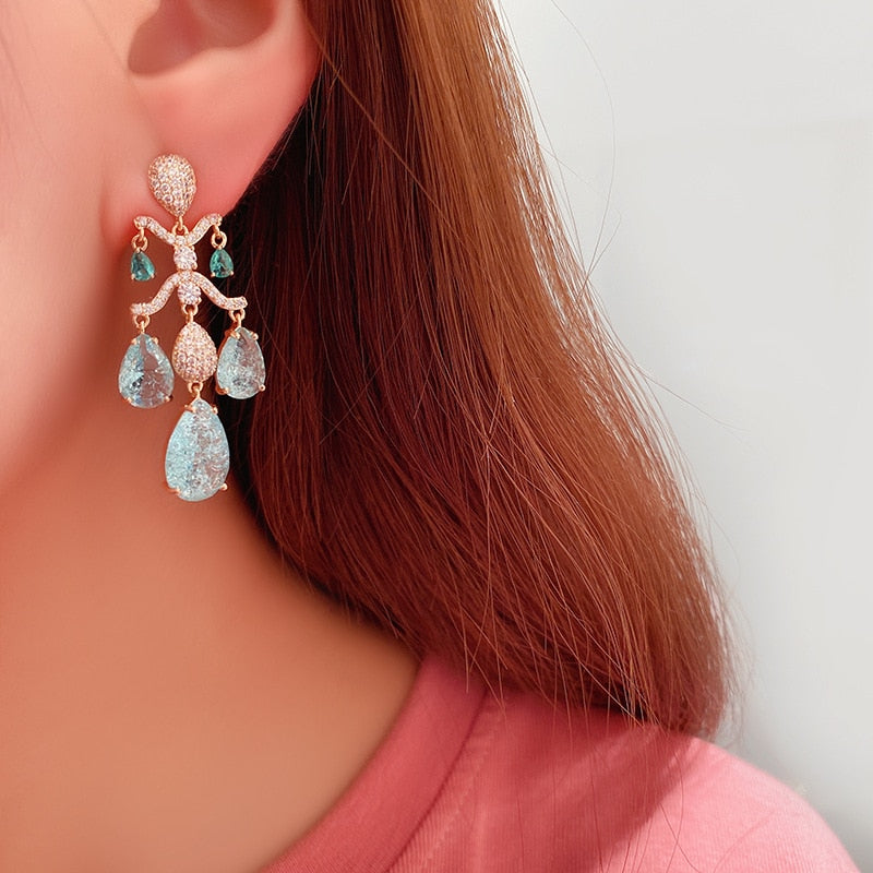 Luxury Gothic Dropped Shaped Earrings - Zircon Stone