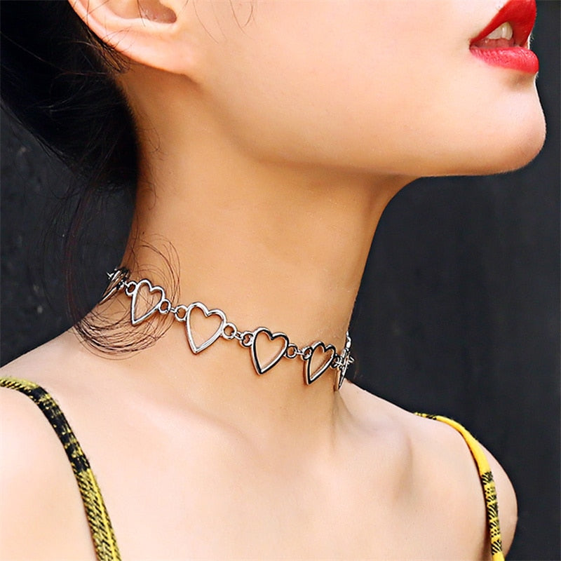 Gothic Choker Necklace with Hearts - K-Pop Style