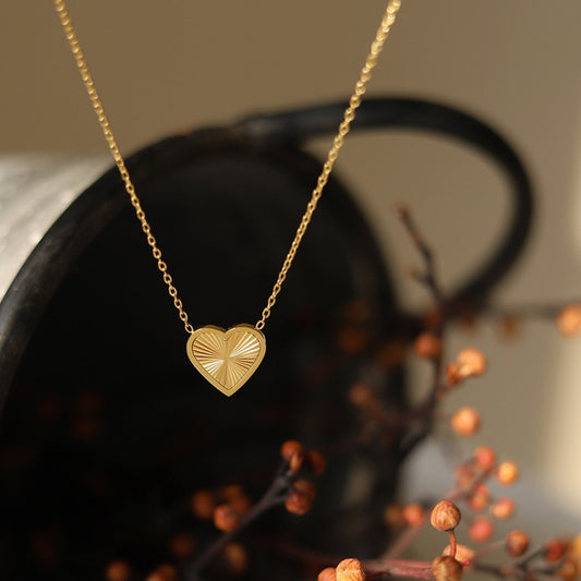Gothic Peach Heart Necklace Short Chain Emo Accessories