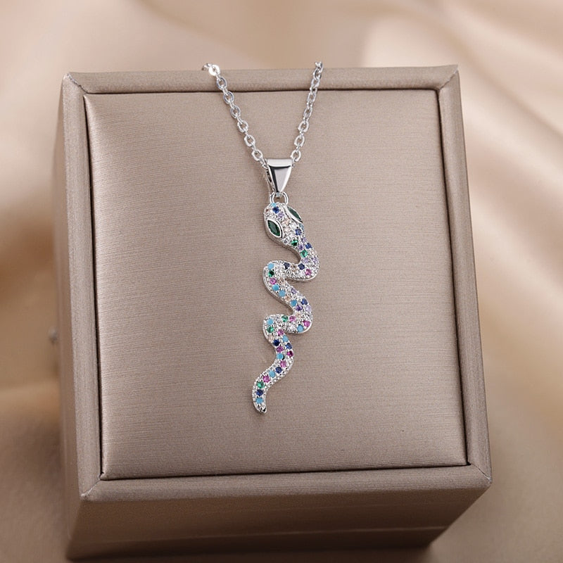 Gothic Chain Necklace with Biting Snake Pendant