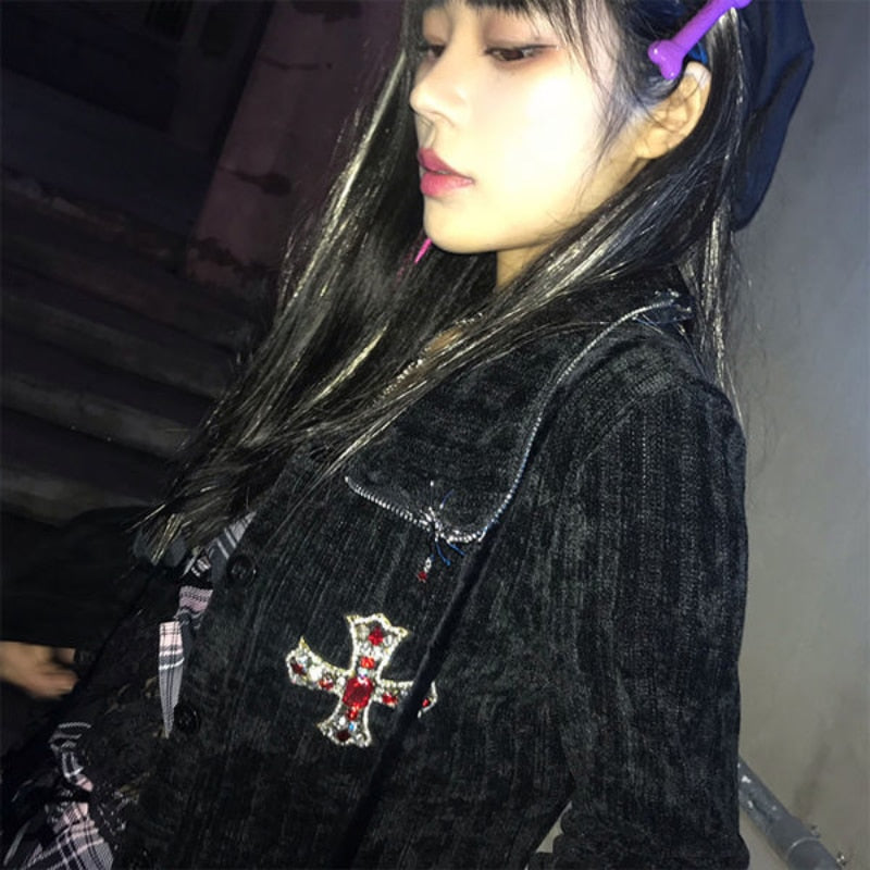 Gothic Style Fernan Jacket with Button-Up Design