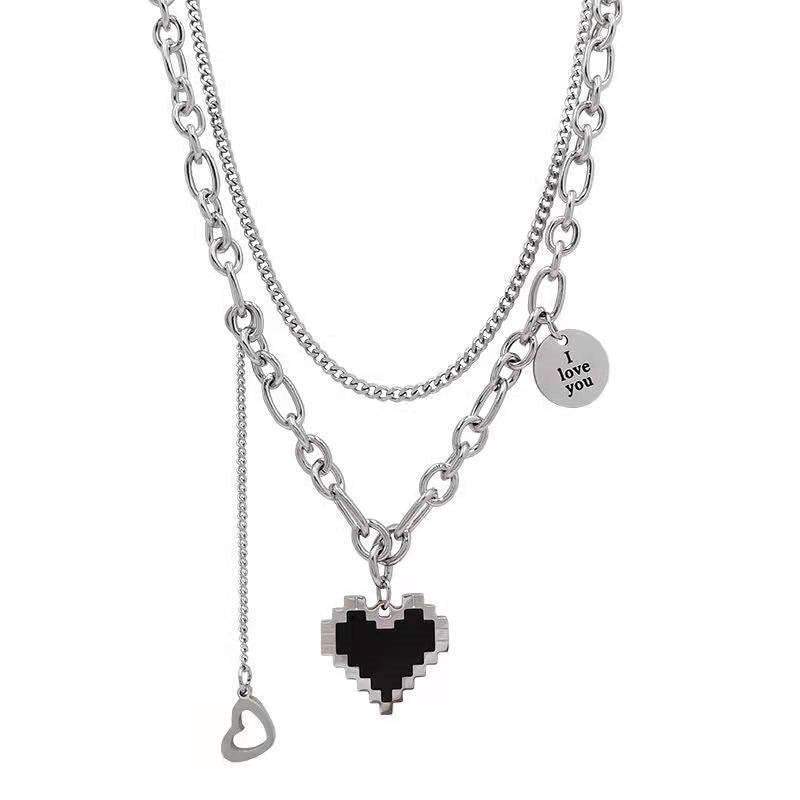 Gothic Choker Necklace with Hearts - K-Pop Style