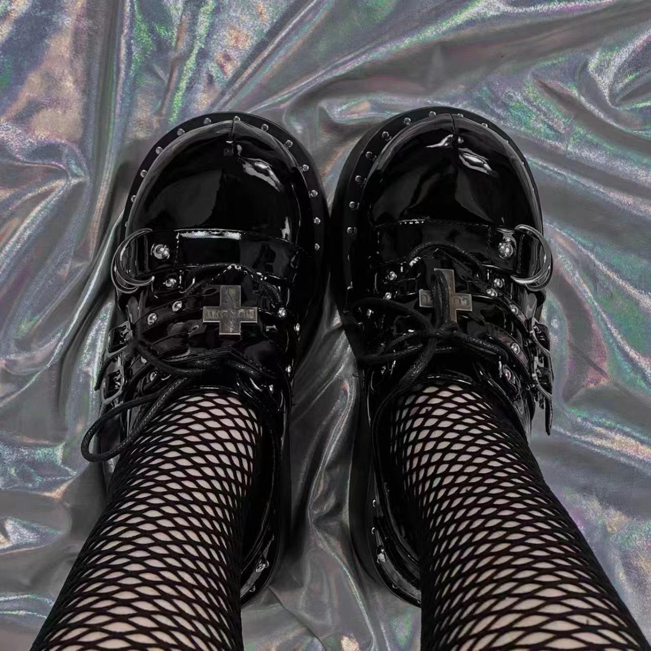 Gothic Platform Shoes with Metal Decoration