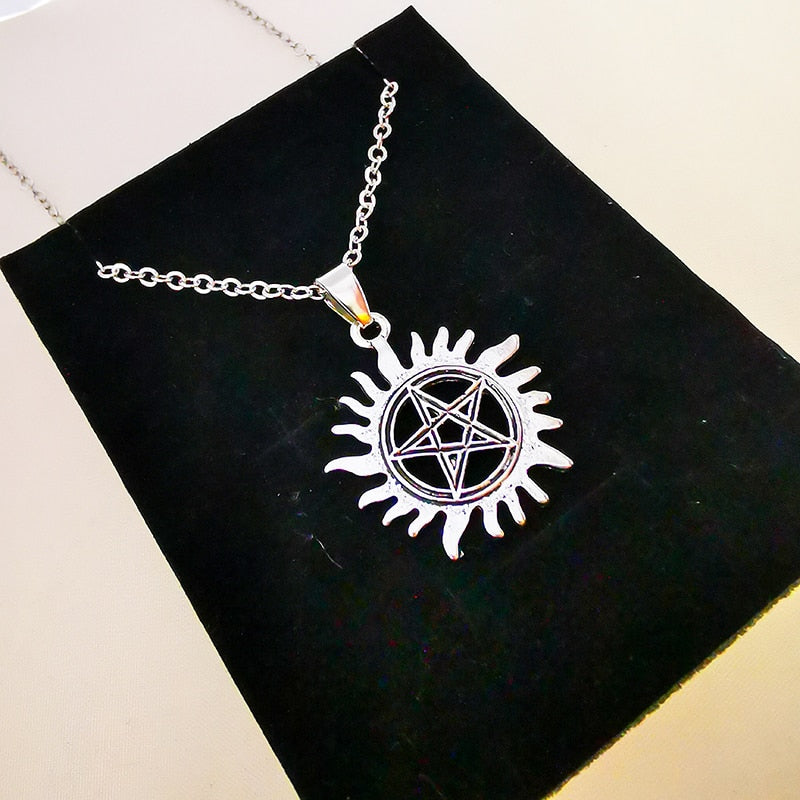 Gothic Chain Necklace with Sharp Pendant Designs