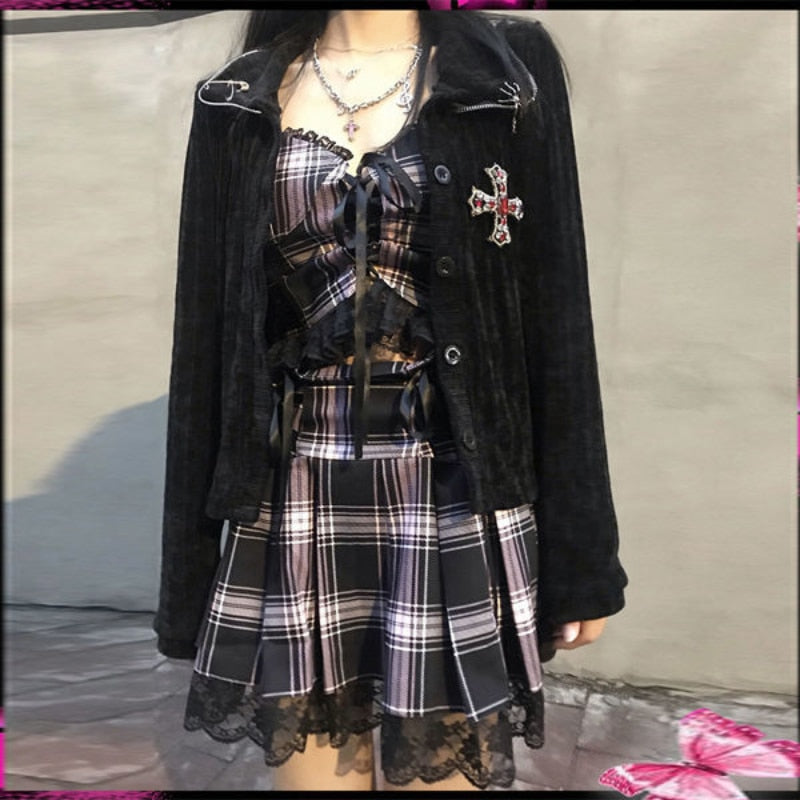 Gothic Style Fernan Jacket with Button-Up Design