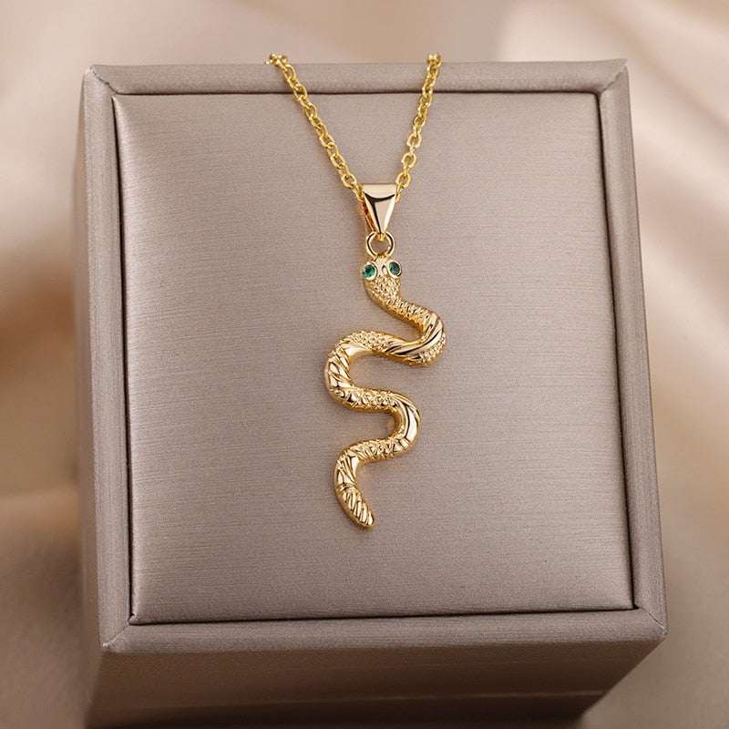 Gothic Chain Necklace with Biting Snake Pendant