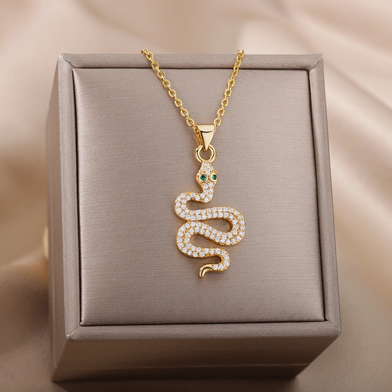 Gothic Chain Necklace with Biting Snake Pendant
