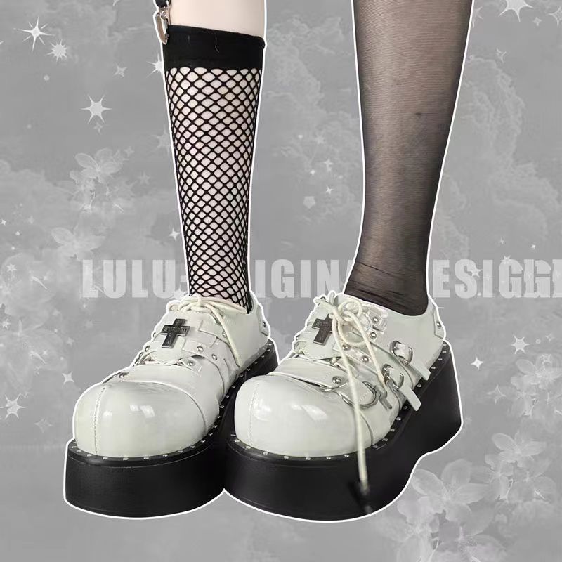 Gothic Platform Shoes with Metal Decoration