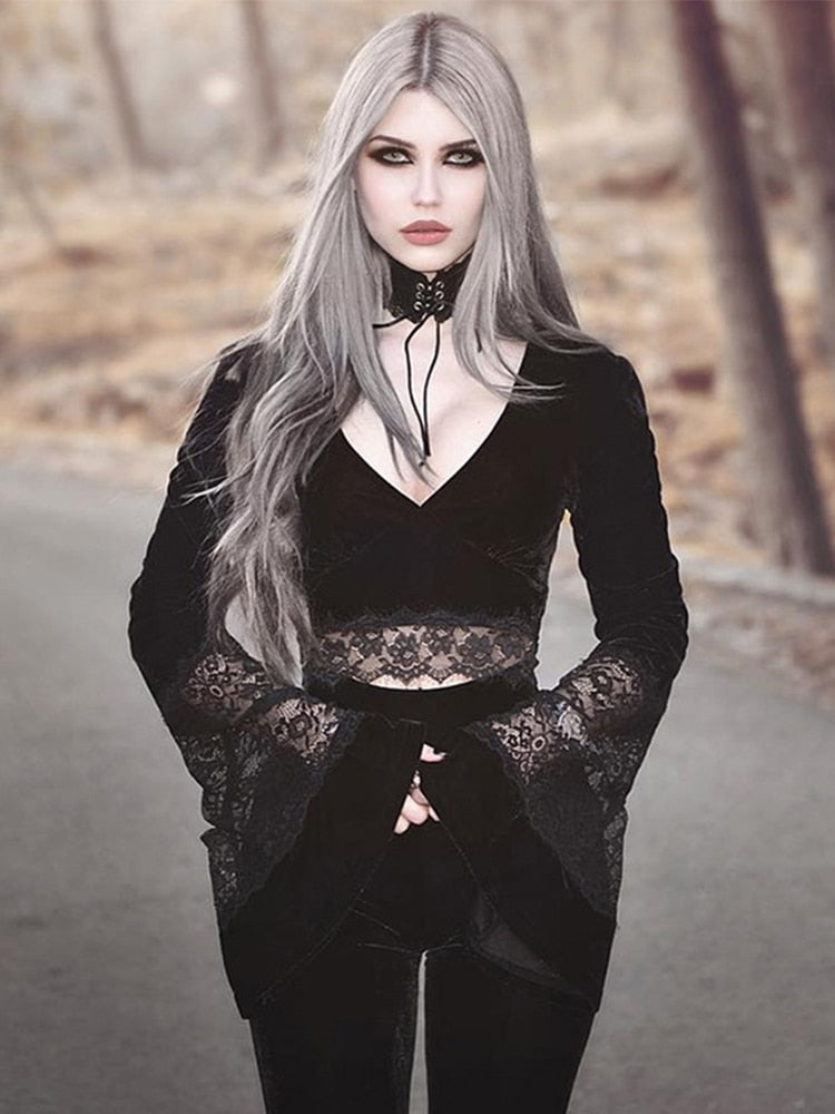 Gothic Flare Sleeve T-shirt with Lace Accents: Make a statement with this gothic-inspired t-shirt featuring flare sleeves and delicate lace accents.